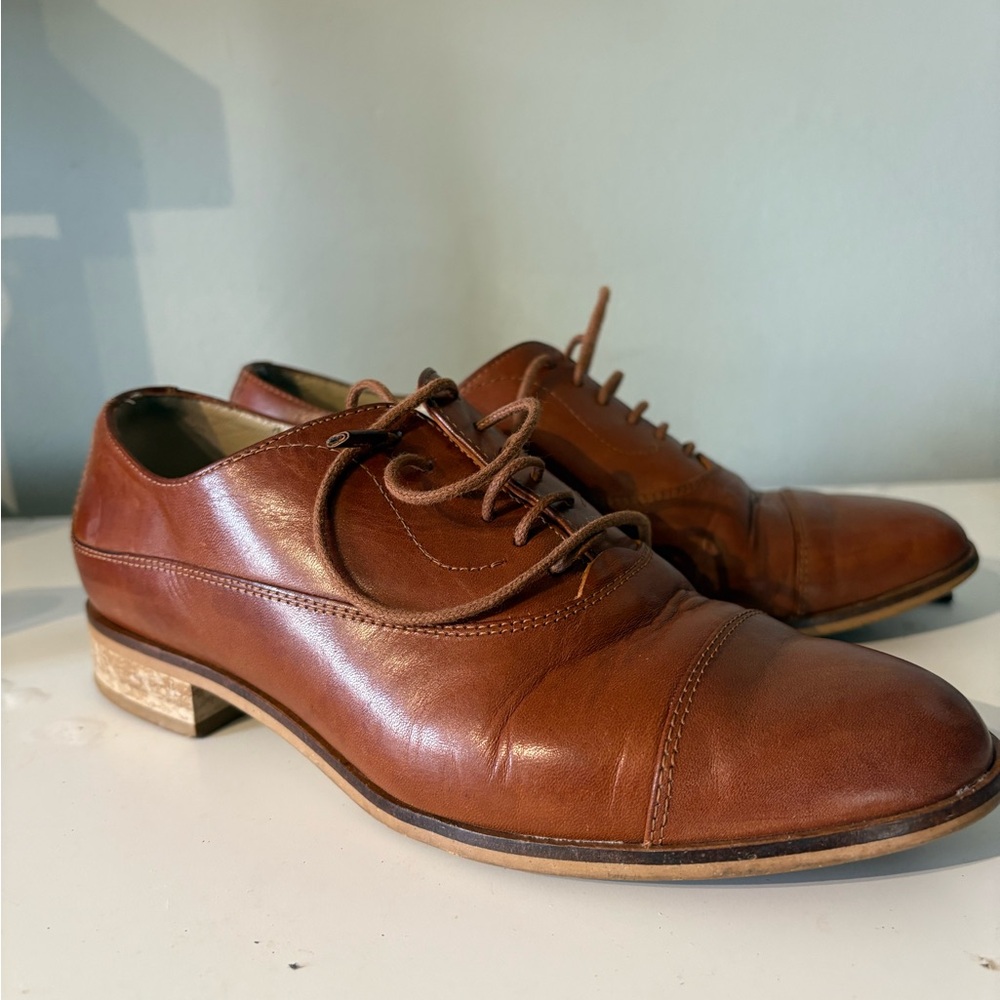 Women’s Cognac Leather Oxfords